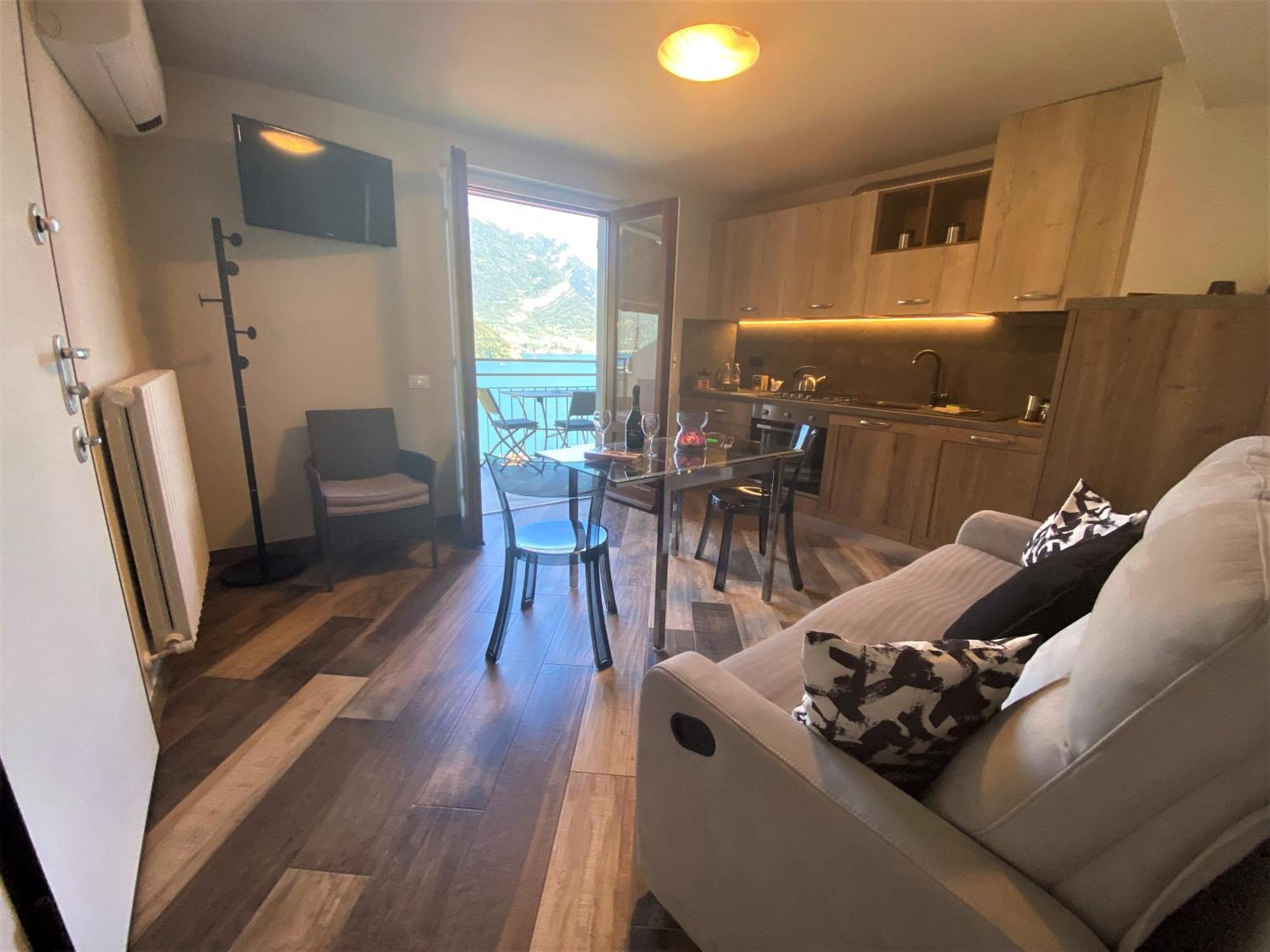 Il Bellavista Apartment Лецено Стая снимка
